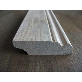 Solid Oak skirting, historical profile of Hamburg, 20x90 mm, Prime-Nature grade, lacquered