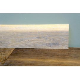 Solidwood skirting, Oak, 20x50 mm, profile with radius, Prime - Nature grade, brushed and white oiled