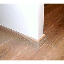 Solid wood skirting, Oak, 20x90 mm, profile with radius, oiled in color LIME WHITE, Prime - Nature grade