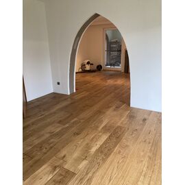 Solid Oak flooring, Rustic grade, 20x160 x 500-2900 mm, oiled in color WALNUT
