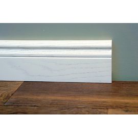 Solid wood Oak skirting boards, historical profile of Hamburg, Prime - Nature grade, white painted