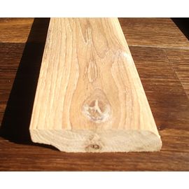 Solid Oak skirting, 20x110 mm, profile with radius, Rustic grade, white oiled