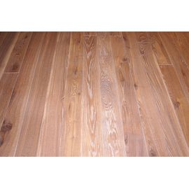 Solid Oak flooring, 20x180 x 500-2900 mm, Rustic grade, brushed and white oiled