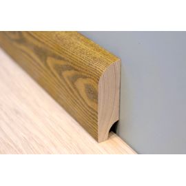Solidwood skirting, Oak, 20x50 mm, profile with radius, Rustic grade, oiled in color Antique