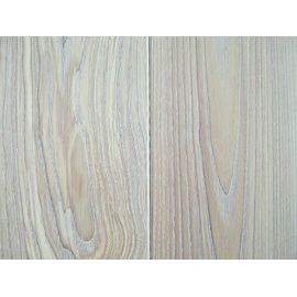 Massivholzdiele, Esche, 20x160 x 500-2800 mm, Sortierung Natur, gebürstet und weißgeölt